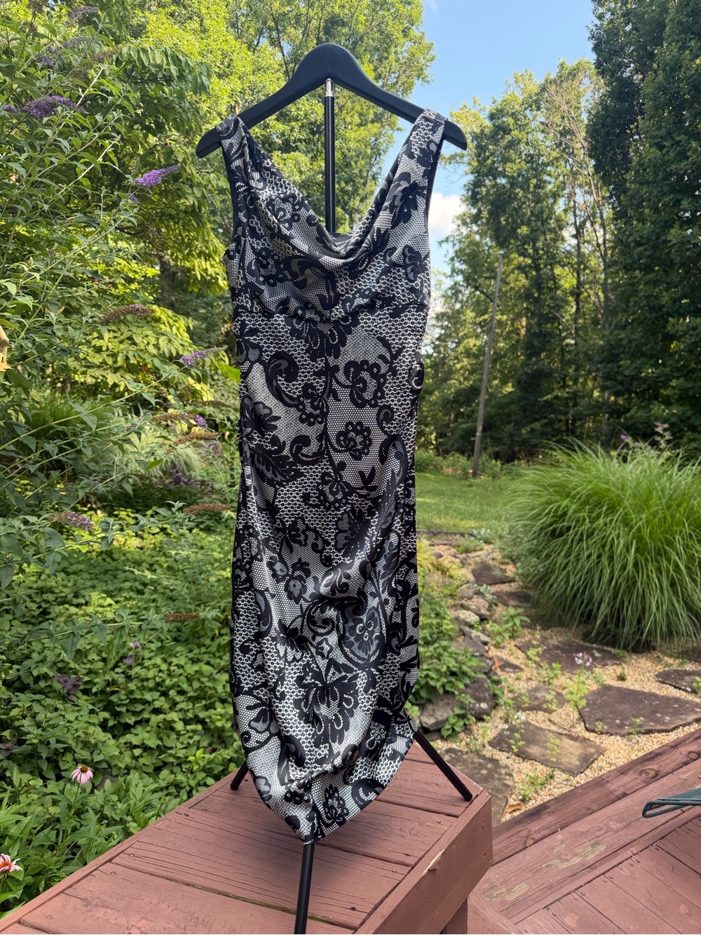 Maggy London Black & White Floral Sheath Dress- Size 4